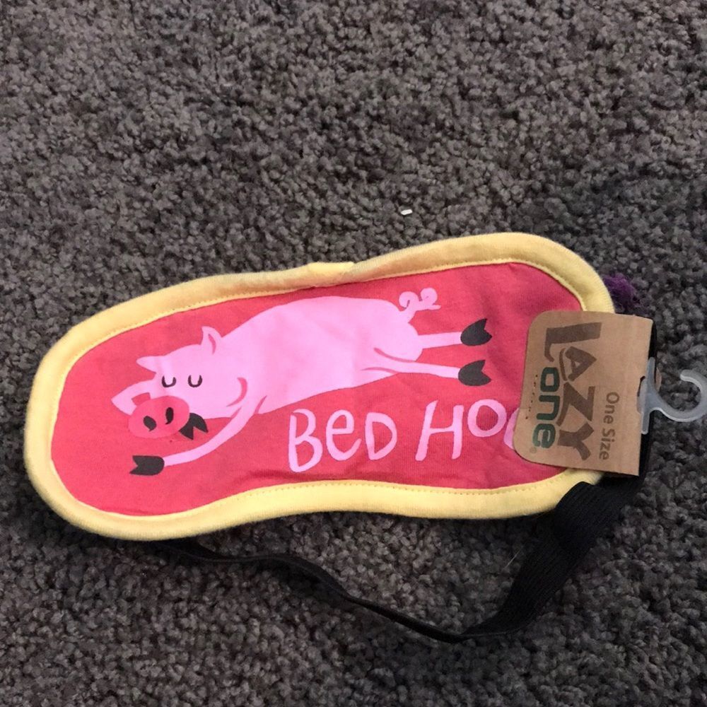 Lazy one fluffy eye mask